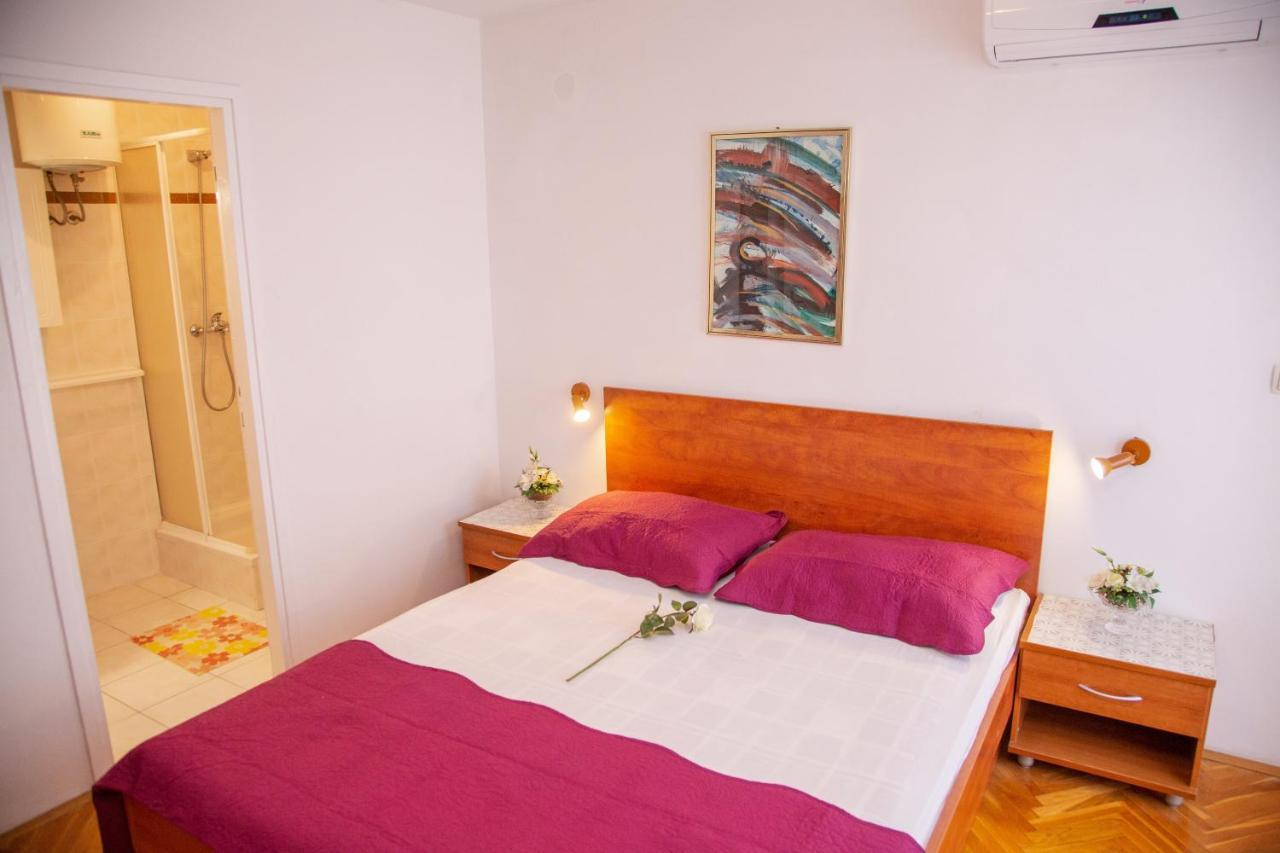 Rooms Magnolia With Pool Novalja Exterior foto